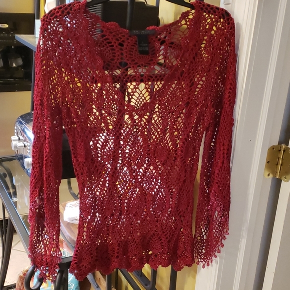 The Limited Tops - The limited hand knitted shell